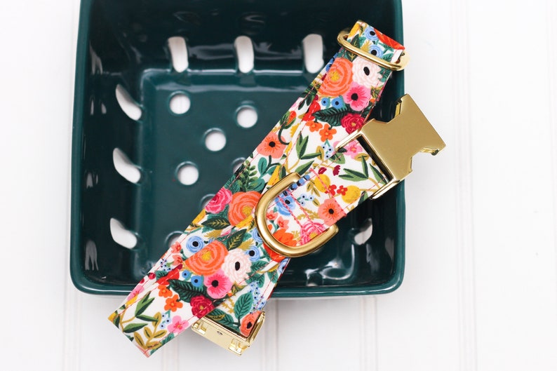 Rifle Paper Company Floral Dog Collar with metal buckle for male or female dog. Great Summer pet collar image 4