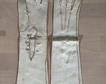 Antique Mid-Length Kid Gloves