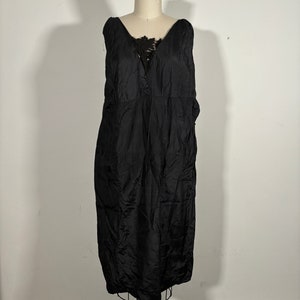 1910s/1920s black silk slip