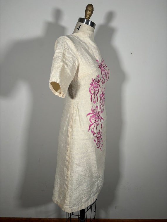 Vintage 60s pale Yellow Embroidered dress - image 2
