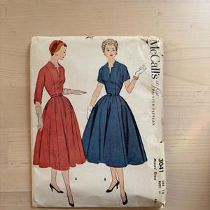 Vintage 1954 Dress - Etsy