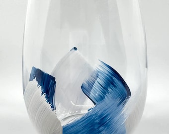 Duke Kentucky Blue White Hand-painted Wine Glass | Graduation Party Gift