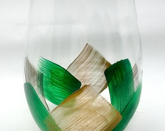 Baylor Oregon Green Gold Hand-painted Wine Glass | Graduation Party Gift