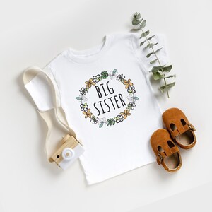 Floral Big Sister Shirt, Big Sister Tshirt, Big Sis Top, Pregnancy Announcement, Sibling Gift, Baby Announcement Shirt, Coming Home Outfit image 2