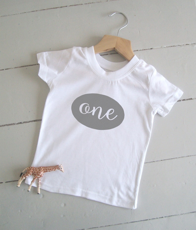 Kids First Birthday Bodysuit Boy/'s Birthday One Piece 1st Birthday Unisex Girl/'s Birthday Shirt First Birthday Shirt Cake Smash Outfit