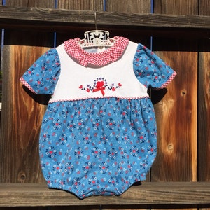 Healthtex Baby Girl Romper Red White Blue Sz 12M Flowers Hearts