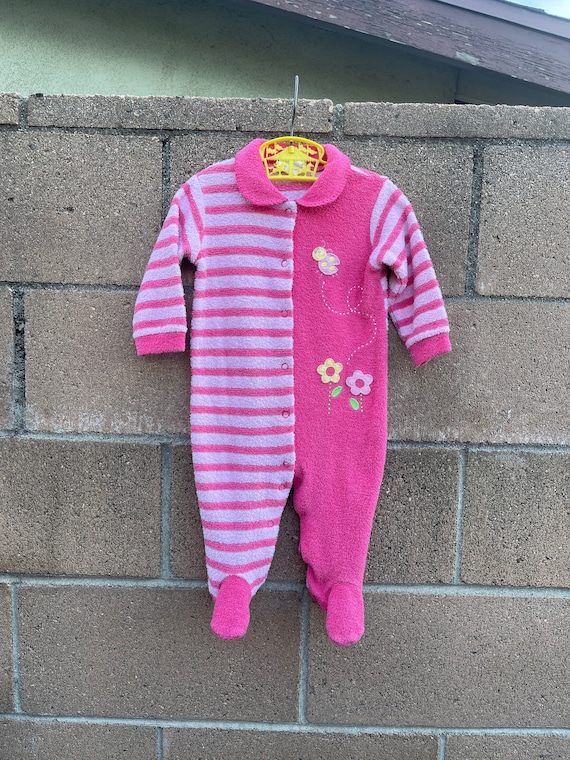 Vintage Carter's Pink Striped Sleeper Sz 6/9M Ladybug Flowers