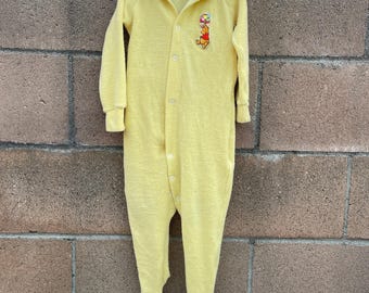 Vtg Disney Winnie The Pooh Sleeper Yellow Terry Cloth  Sz 2/3Y Pjs