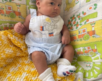 Mono vintage Thomas con estampado de patines y pantalones cortos con elefantes, talla 0/9 M