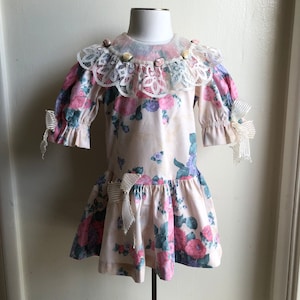 Vintage Sarah Too-jurk feest prinses bloemen formeel maat 2/3T