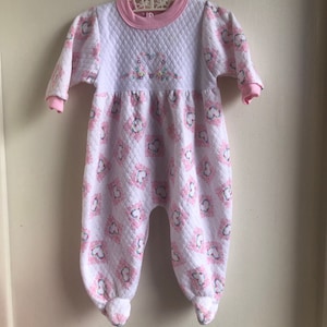 Vintage Gerber Sleeper Hearts Flowers Sz 6/9M