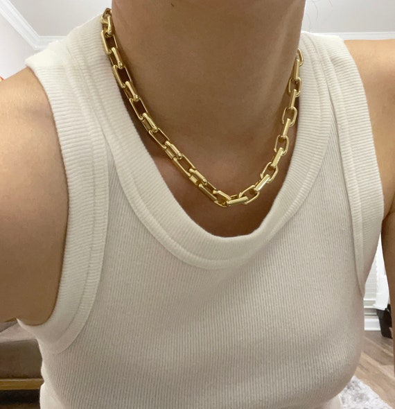 Amazon.com: Chunky Gold Necklace for Women Trendy Chunky Statement Necklaces  Layered Chunky Chain Choker Necklace with Toggle Clasp Cuban Link Chain  Carabiner Necklace Jewelry Gifts for Teen Girls: Clothing, Shoes & Jewelry