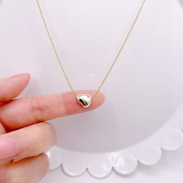 Gold Simple Bead Necklace. Gold Tiny Pebble Necklace. Nugget Pendant Necklace. Everyday Jewelry. Gift for Her.