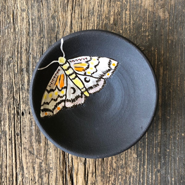 Moth Bowl (7)