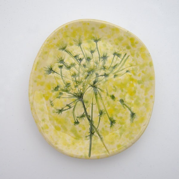 Yellow and Green Queen Annes Lace Flower Catch All Dish (no 204)