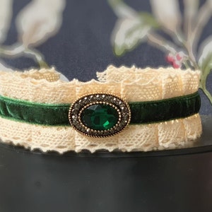 No adjustable cat collar, Luxury  Cat collar,lace with dark green velvet cat collar,puppy collar.Tea cup dog collar.tiny dog collar,cat gift
