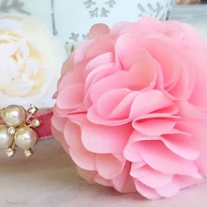 Modern cat collar,wedding tiny dog collar.party puppy collar.bright pink flower with pearl small dog collar.cat gift, Pet Birthday gift