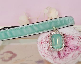 Light green rhinestone cat collar.velvet Tiny dog collar,small dog collar.cat collar.puppy collar.kitten collar.teacup dog collar.puppy gift