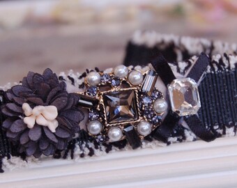Beautiful rhinestone cat collar.Tiny dog collar,small dog collar.cat collar.puppy collar.kitten collar.teacup dog collar.cat gift.dog gift