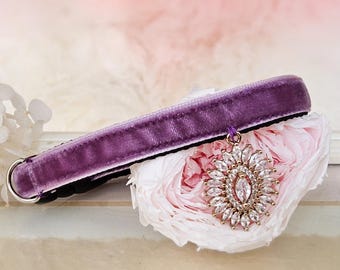 Handmade safe breakaway blush purple Tiny dog collar,small dog collar.puppy collar.tea cup dog collar.rhinestone Cat collar.velvet  collar