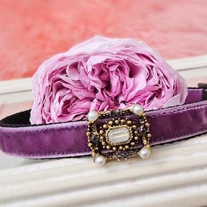 Handmade lavender rhinestone cat collar.purple Tiny dog collar,small dog collar.cat collar.puppy collar.kitten collar.teacup dog collar.