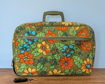 Vintage Bantam Suitcase, Overnight Bag