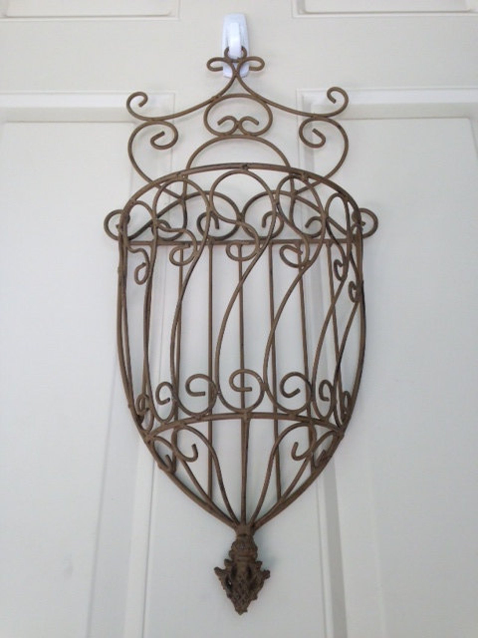 RESERVED Vintage Metal Hanging Basket Hanging Flower Basket Etsy