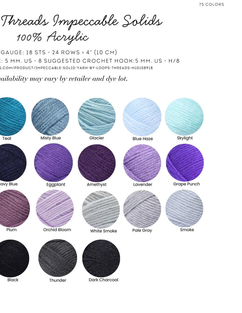 K&ouml;nnte beinhalten: Threads Impeccable Solids 100% Acryl Garnfarbkarte mit 18 kreisf&ouml;rmigen Mustern in Blaugr&uuml;n, Blau, Violett, Grau und Schwarz. Der Text enth&auml;lt Angaben zur Maschenprobe 18 M - 24 R = 10 cm und empfohlene H&auml;kelnadelst&auml;rke 5 mm, US H/8.