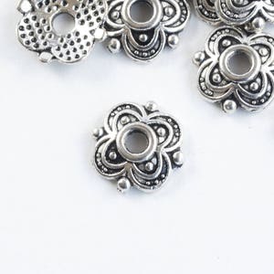 Bead Caps, Antique Silver, Floral, 8mm - 50 pieces (FS013)