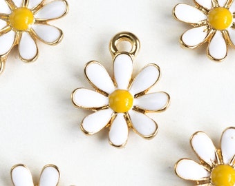 White Flower Charms, Enamel On Gold Toned Metal, 18mm x 14mm - 4 pieces (1307)