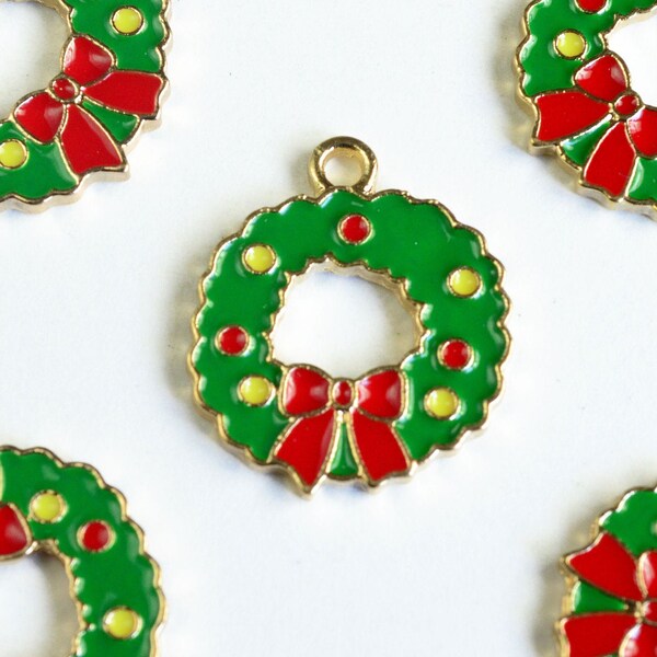 Enamel Wreath Charm, Colorful Holiday Wreath Pendant, Gold Toned, 20mm x 18mm - 4 pieces (1342)