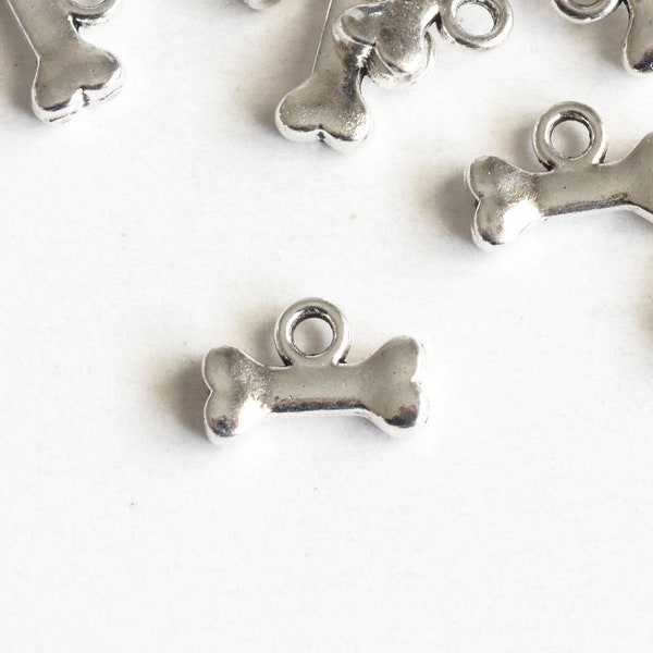 Tiny Dog Bone Charm, Antique Silver Tone, 7mmx 10 mm - 10 pieces (1199)
