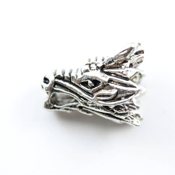 2 Silver Dragon Head Beads With 3d Design Measuring 17mm (223S)