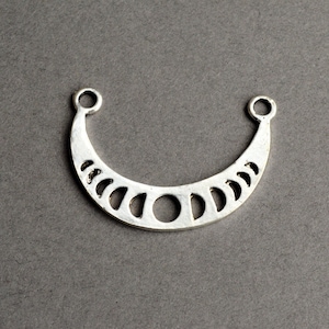 Moon Phase Crescent Moon Connector Pendants, Antique Silver Tone, 34mm x 23mm - 4 pieces (1529)