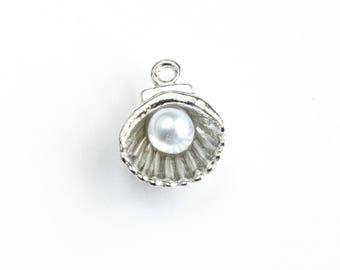 Silver Seashell Charms, 3D Oyster Charm, Faux Pearl 12mm x 9mm - 8 pieces (346)