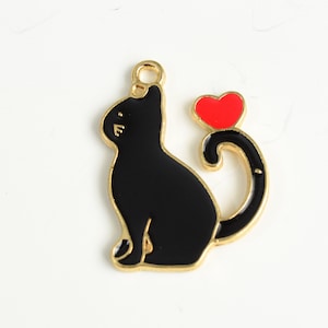 4 Black Cat Charm With Heart, Enamel I Cat Love Charms, 25x19mm