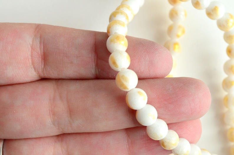 Cream Jade Beads 1021 Full strand Gold Marble Accent Dyed Mashan Jade 6mm