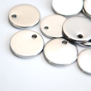Round Stamping Blank Charms, Stainless Steel Smooth Stamping Blanks 8 mm - 10 pieces (SB015)