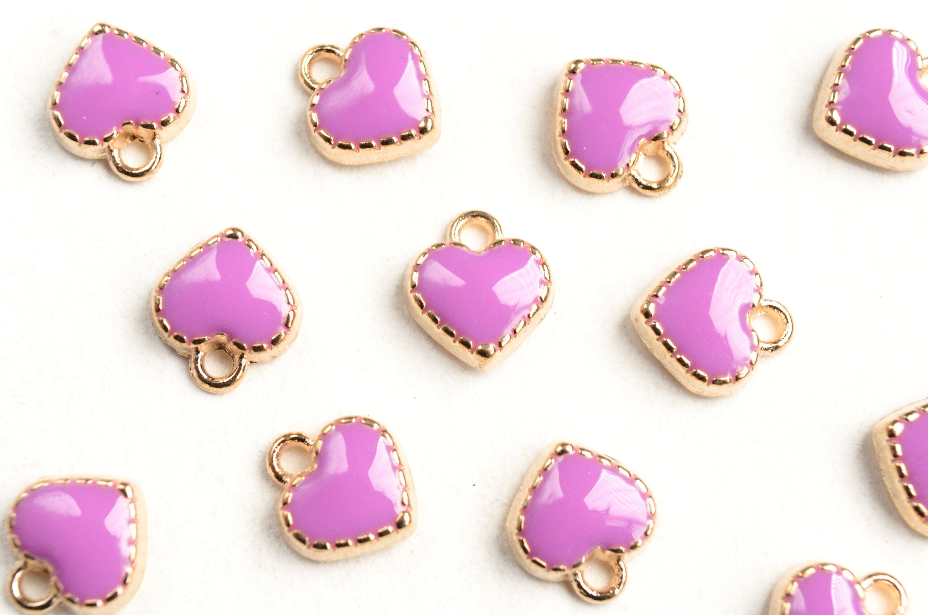 Purple Heart Charms for Jewelry Making, Lavender Purple Beads for Neck