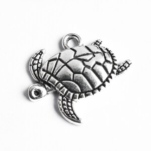 Sea Turtle Charm, Silver Toned Loggerhead 18mm - 10 pieces (564)