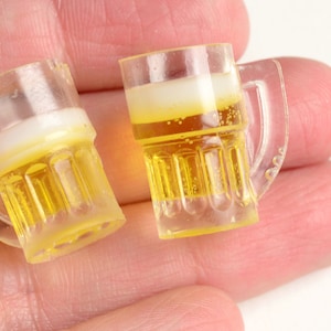 2 Miniature Beer Mug, Tiny Resin Mugs, No Hole, 21mm x 14mm (PC057)