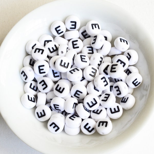 Letter E Plastic Alphabet Beads, White With Black Initial, 7mm x 3.5mm - 100 pieces (BTE)