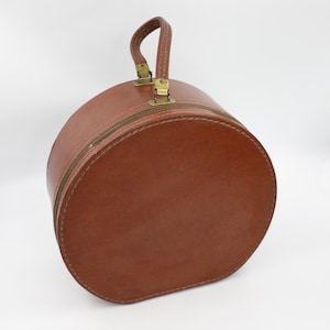 1950s Munro Hat Box W/ Lock, Key Vintage Round Train Case