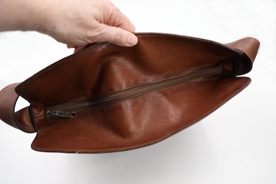 Etienne Aigner Brown Leather Handbag - image 8
