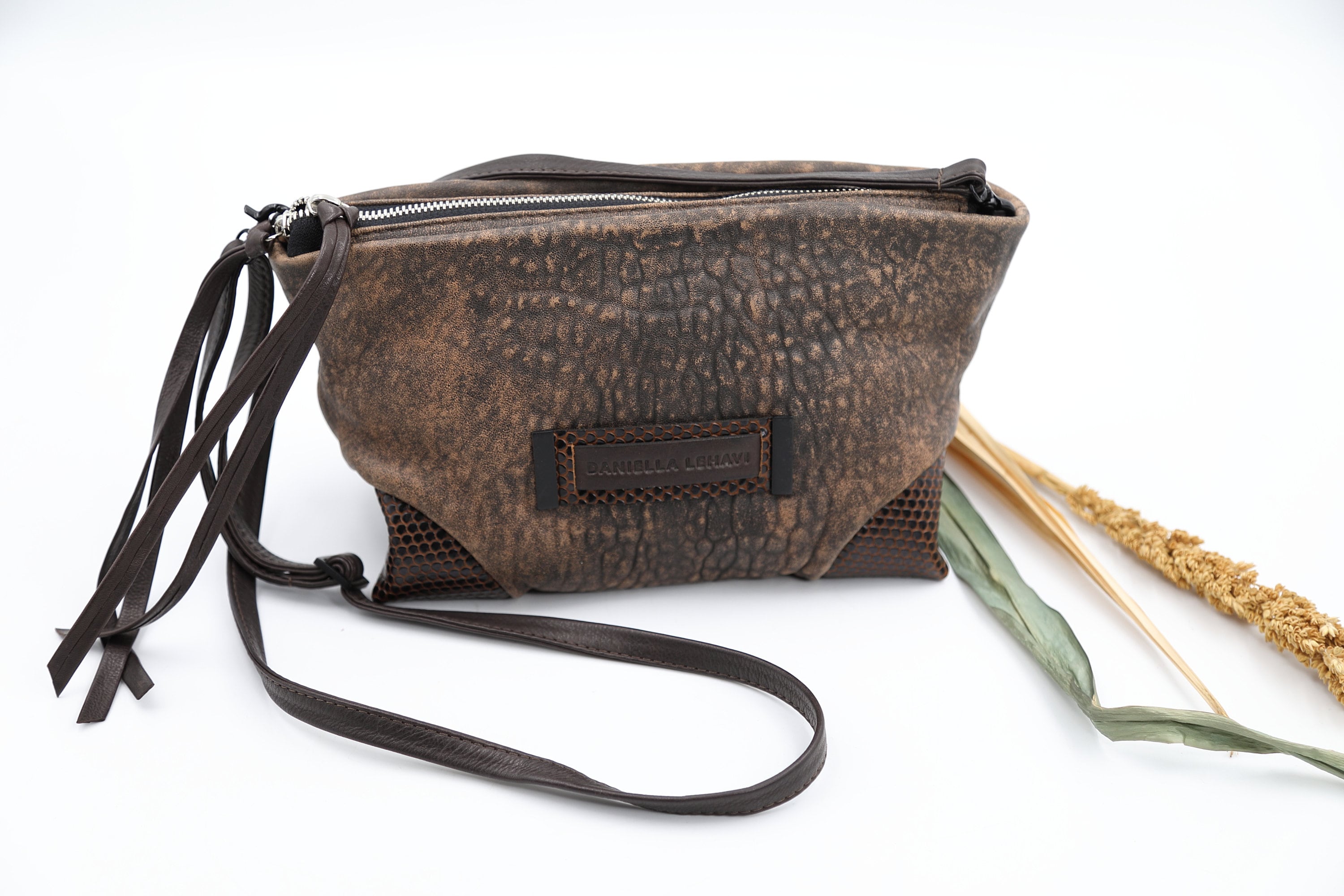 Danielle Lehavi Crossbody Bag - 90s Small Purse - Everyday  display picture 1