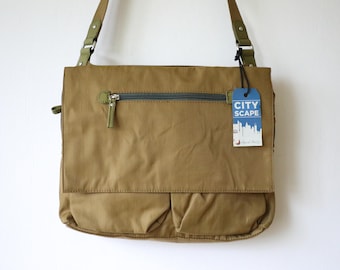 Bolso bandolera de nailon NOS Osgoode Marley: bolso bandolera de trabajo verde oliva