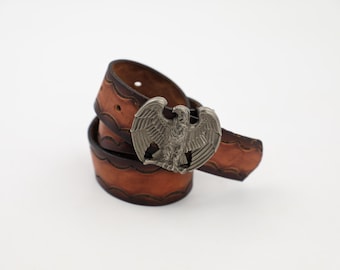 Fibbia Cintura Western Aquila E Bandiera – Nativi Americani, Bronzo, Multicolore, XEG-02