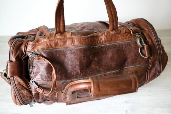 Vintage Leather Duffel Bag w/ Shoulder Strap - image 8