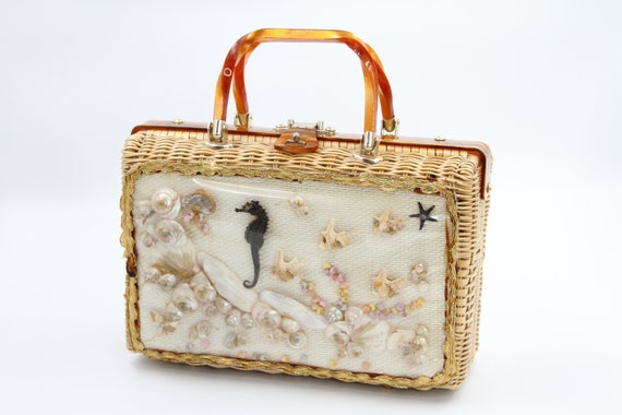 Wicker Seashell Basket Purse / Embellished Straw B