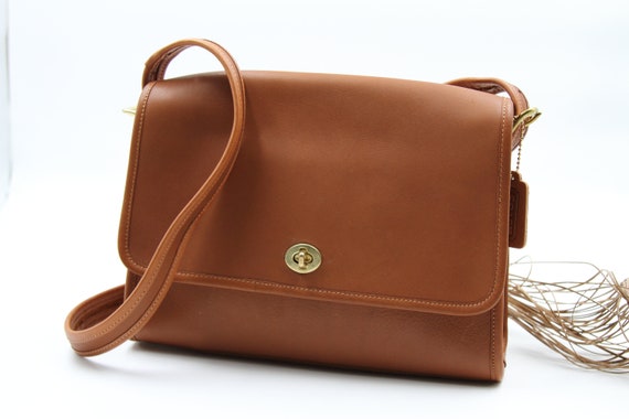K子　　　　　　　　　　　　　　　　　【British Tan】COACH s-l1200.png
